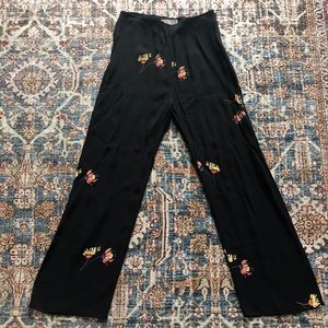Flynn Skye Crop Pants